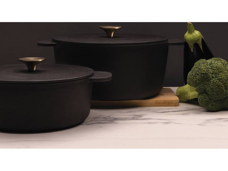 Ukiyo cast iron pan medium 9