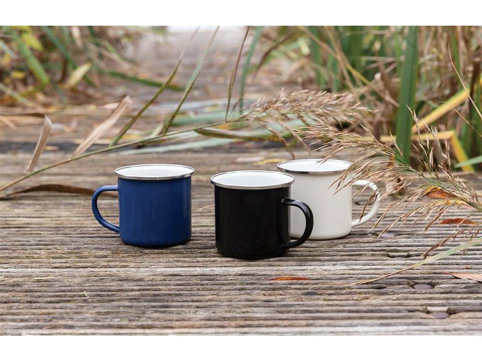 Vintage enamel mug 6