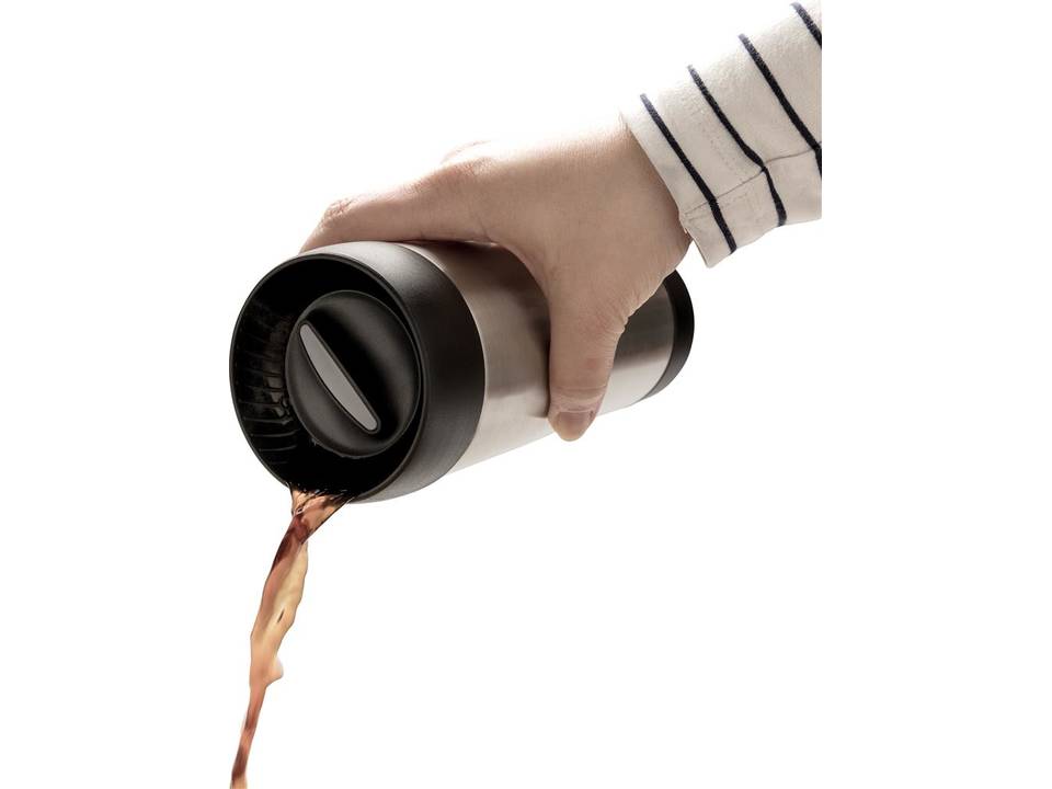 Easy clean vacuum coffee tumbler 3