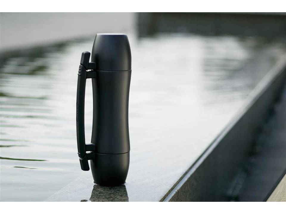 Wave Grip flask with handle 5