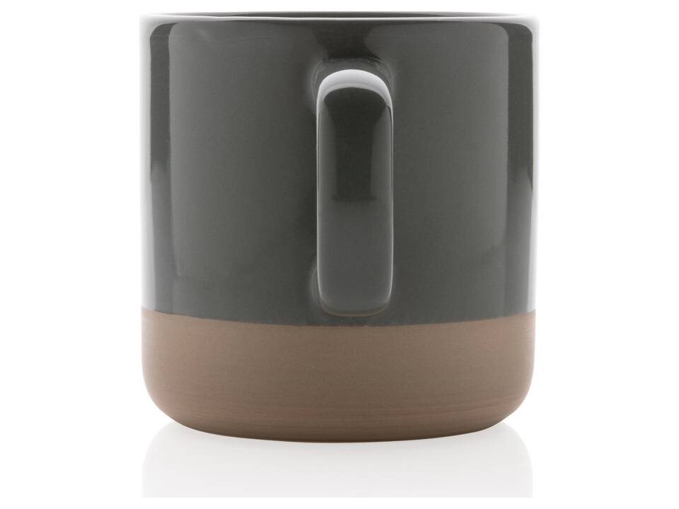 Glazed ceramic mug 10