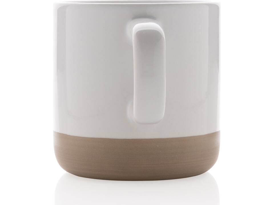 Glazed ceramic mug 16
