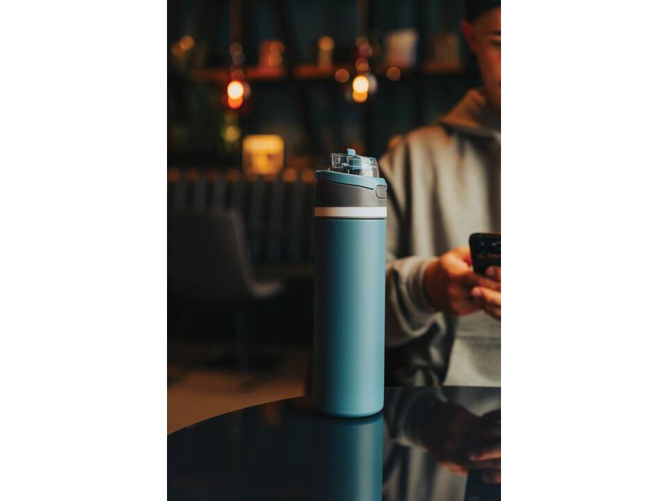 Omni Sip RCS certified re-steel lockable bottle 700ml 13