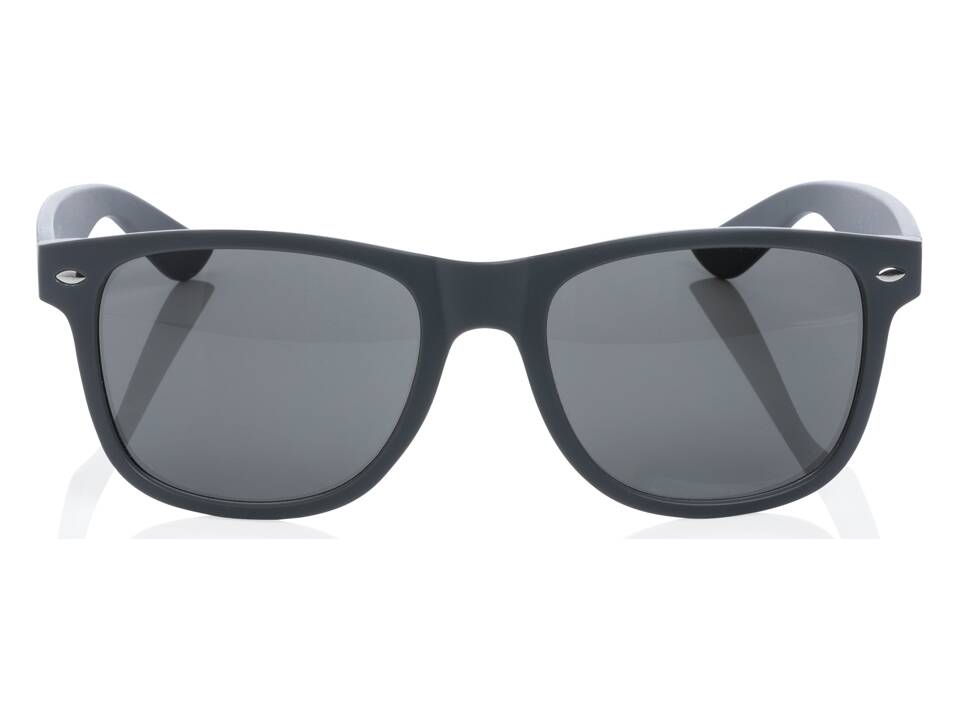 GRS recycled plastic sunglasses 10
