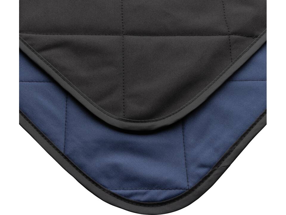 Impact Aware™ RPET foldable quilted picnic blanket 4