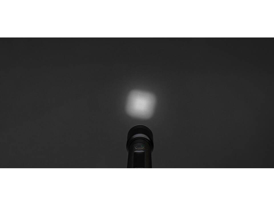 RCS recycled aluminum USB-rechargeable heavy duty torch 8