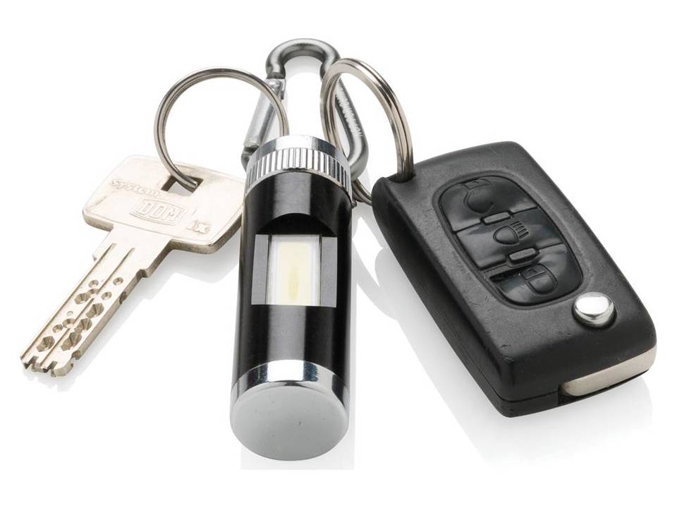 COB light with carabiner 5