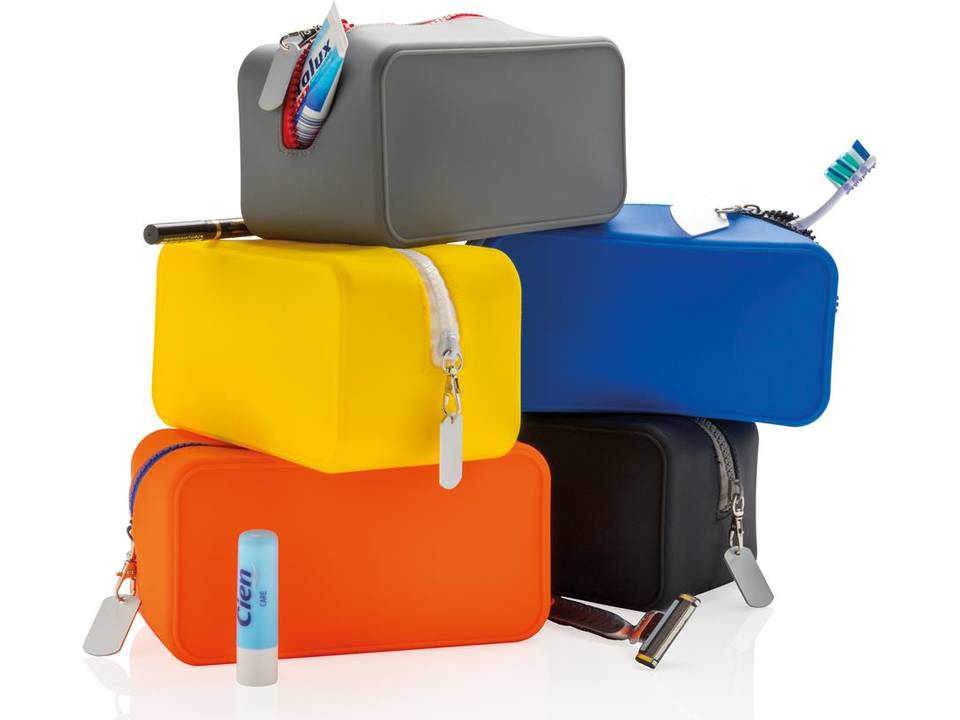 Silicon toiletry bag 18