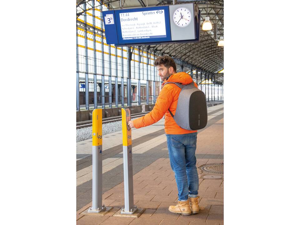 Bobby Pro anti-theft backpack 69