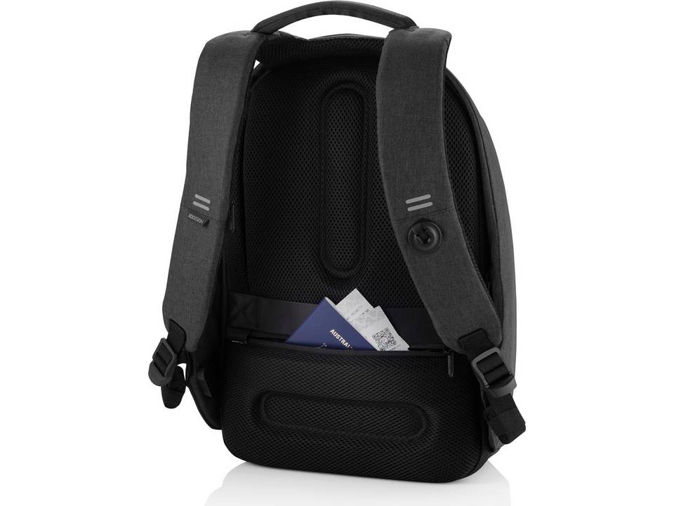 Bobby Tech anti-theft backpack 6