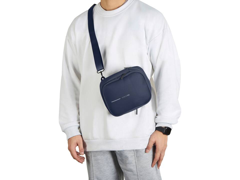 Boxy Sling 69