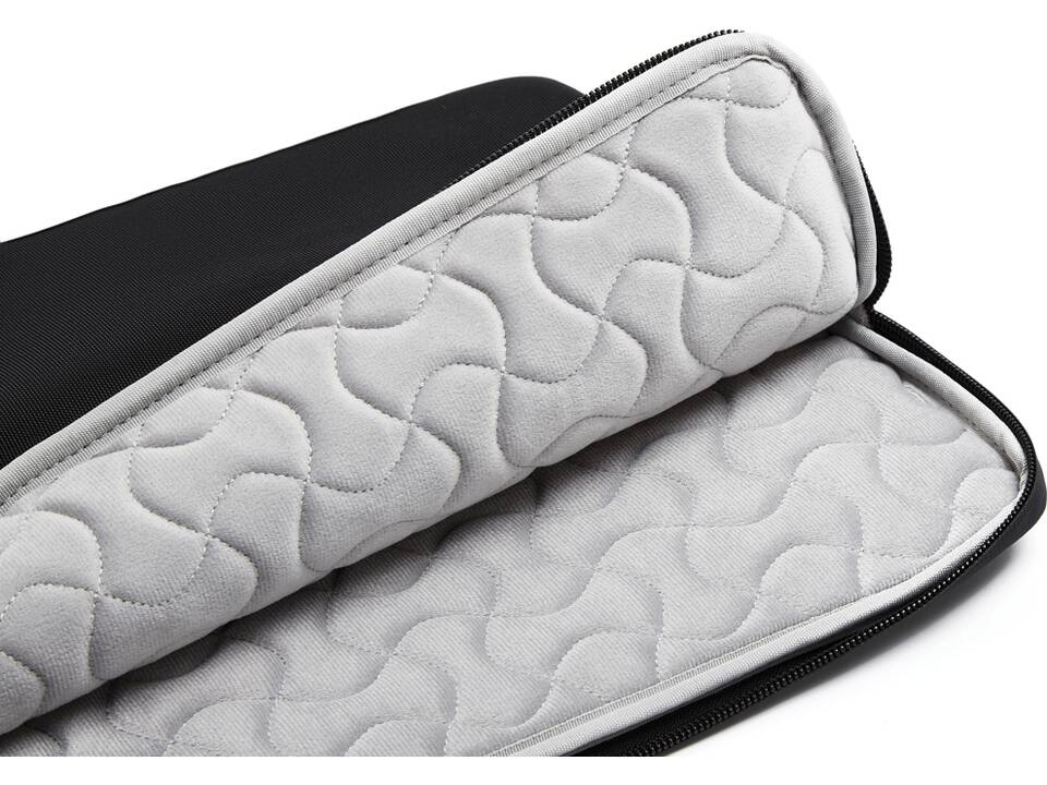 XD Design 16" Laptop Sleeve 8