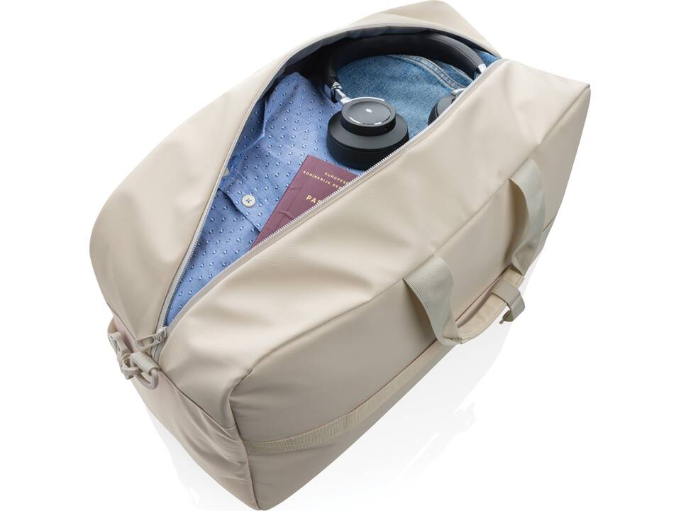 Armond AWARE™ RPET weekend duffel 15