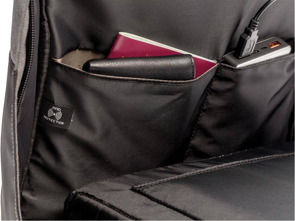 Swiss Peak RFID anti-theft 15" laptop backpack 3