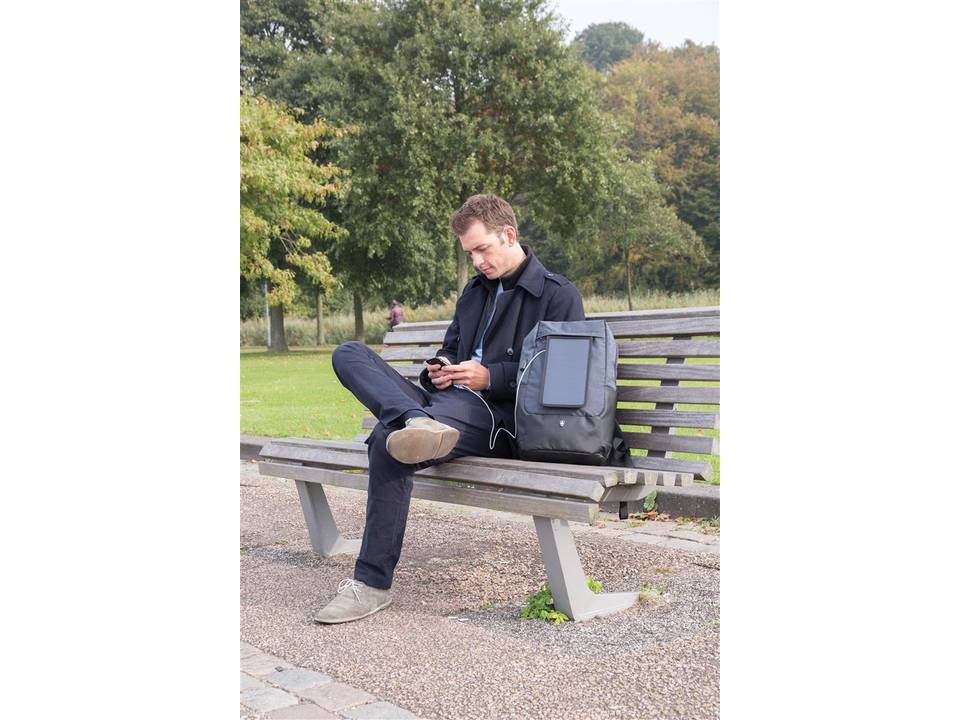 Swiss Peak eclipse solar backpack Pasco Gifts