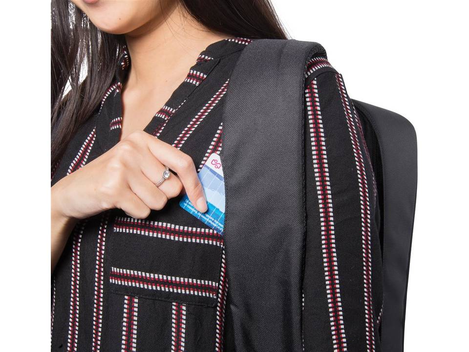 Swiss Peak anti-theft 3-way business bag 8