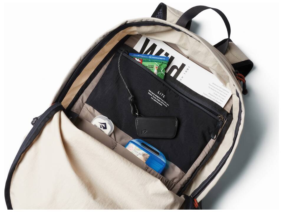 Bellroy Lite Daypack 17