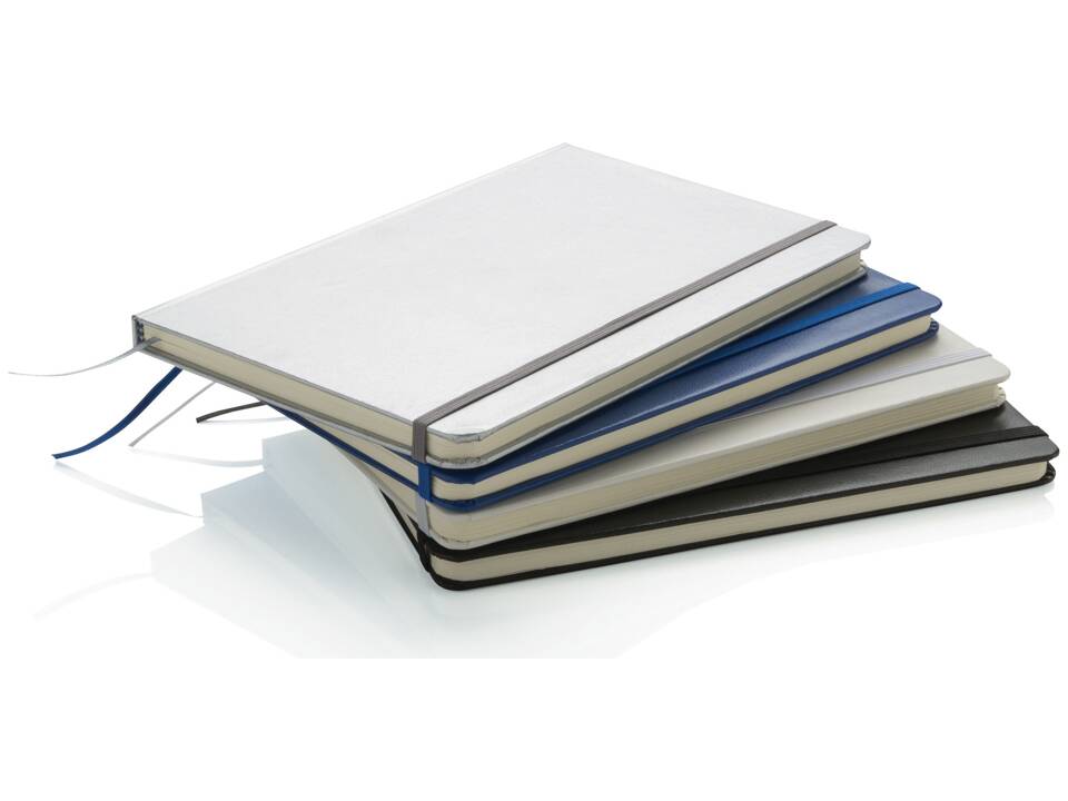 Classic hardcover sketchbook A5 plain 16