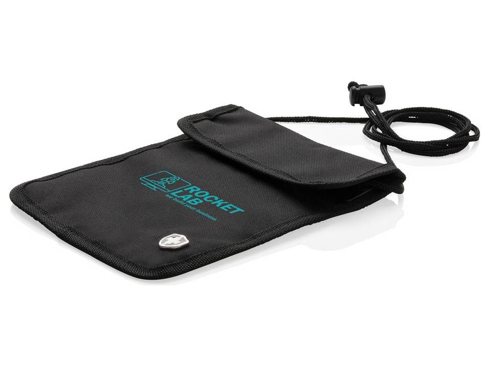 Swiss Peak RFID anti-theft neck pouch 1