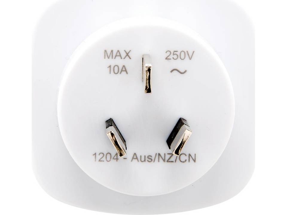 Earthed world travel adapter set with USB ports 6