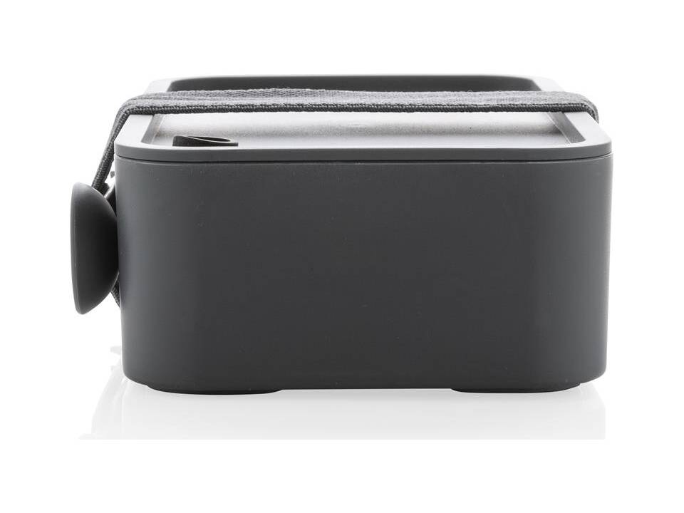 PP lunchbox with spork 2