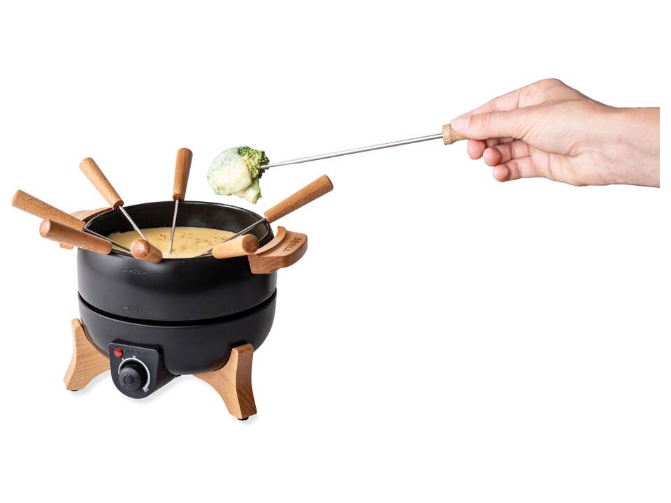 BOSKA Electric Party Fondue Set - 2.3L (EU Type F) 2