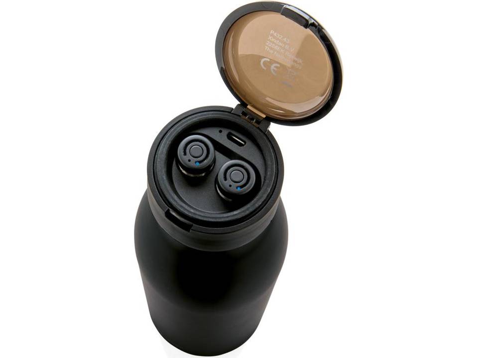 Swiss Peak vacuum bottle with mini true wireless earbuds 5