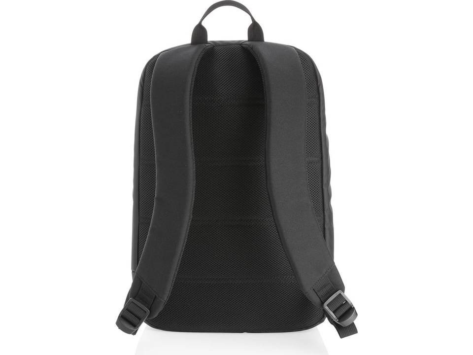 Swiss Peak laptop backpack with UV-C steriliser pocket 1