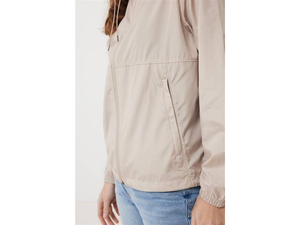 Iqoniq Logan recycled polyester lightweight jacket 20