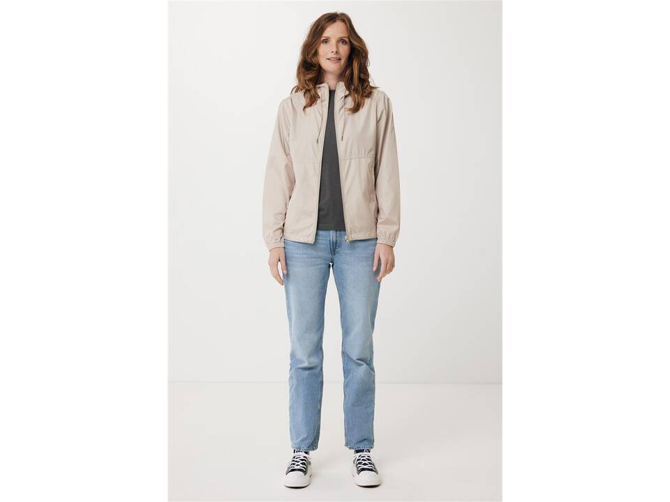 Iqoniq Logan recycled polyester lightweight jacket 15