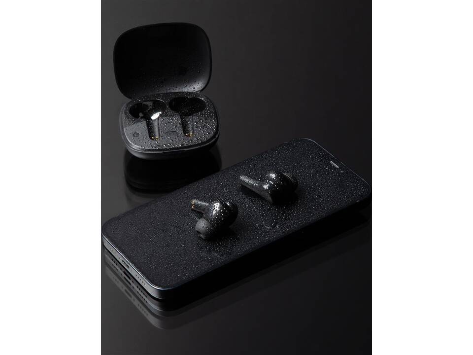 Urban Vitamin Byron ENC earbuds 43