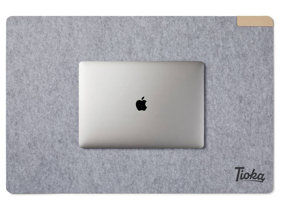 VINGA Albon GRS recycled felt desk pad 8