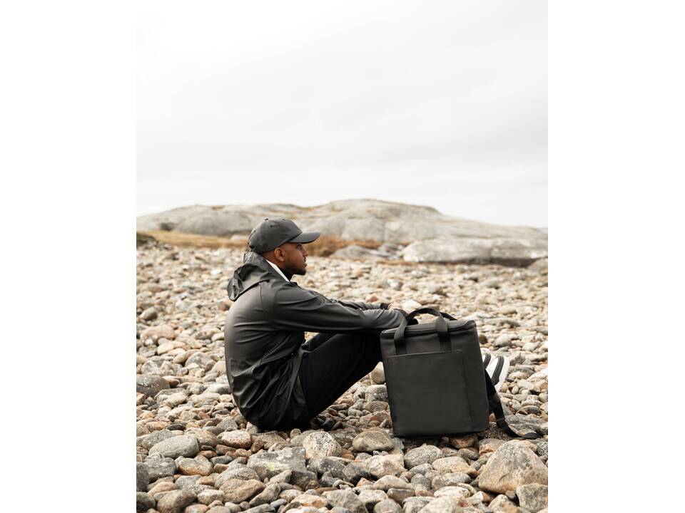 VINGA Baltimore AWARE™ recycled PET cap 8