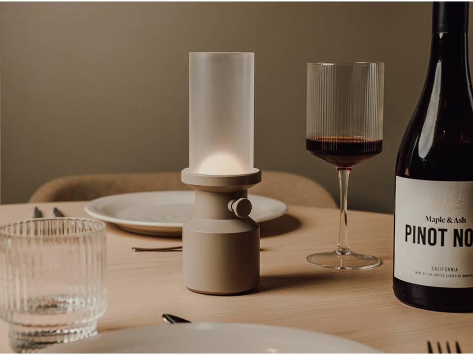 VINGA Niori RCS table lamp 19