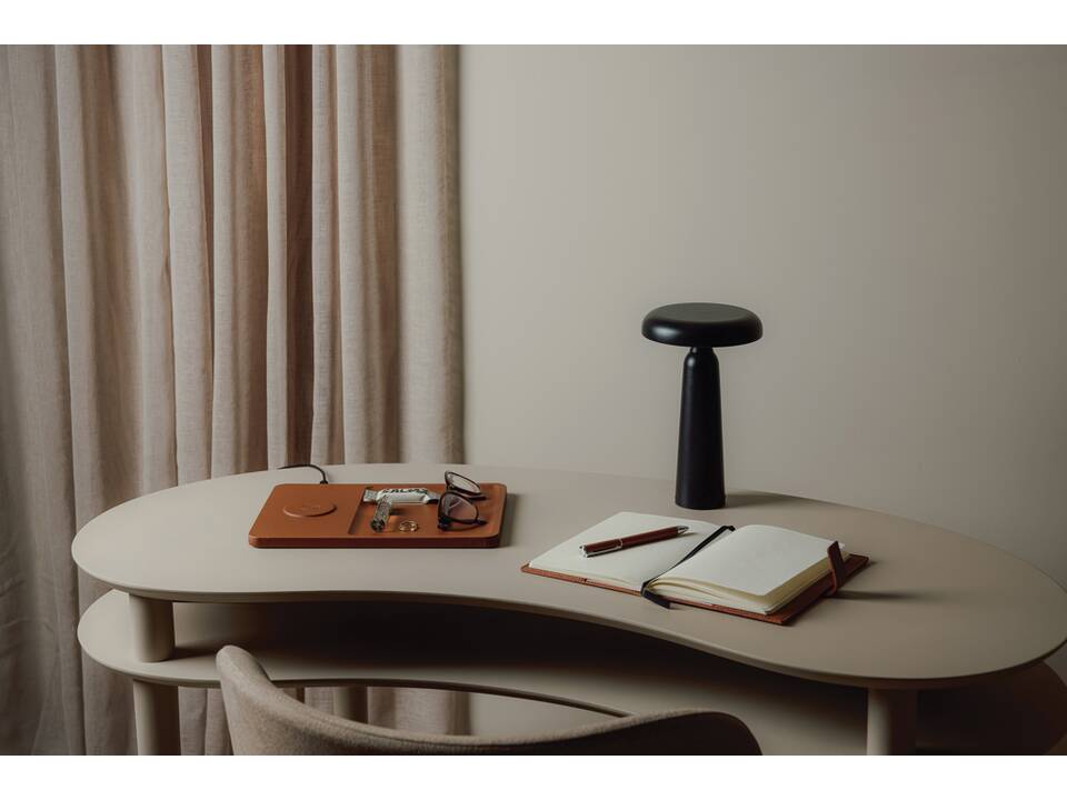 VINGA Avery RCS table lamp 8