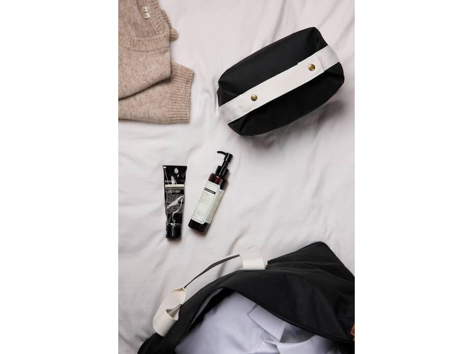 VINGA Sortino RCS toiletry bag 7