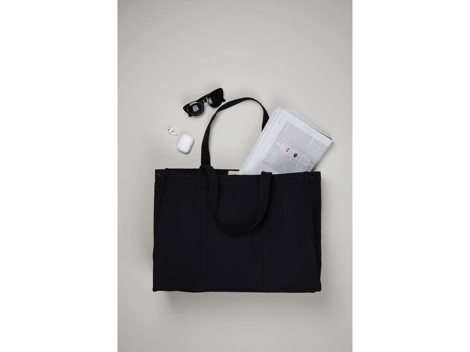 VINGA Hilo AWARE™ recycled canvas maxi tote bag 4