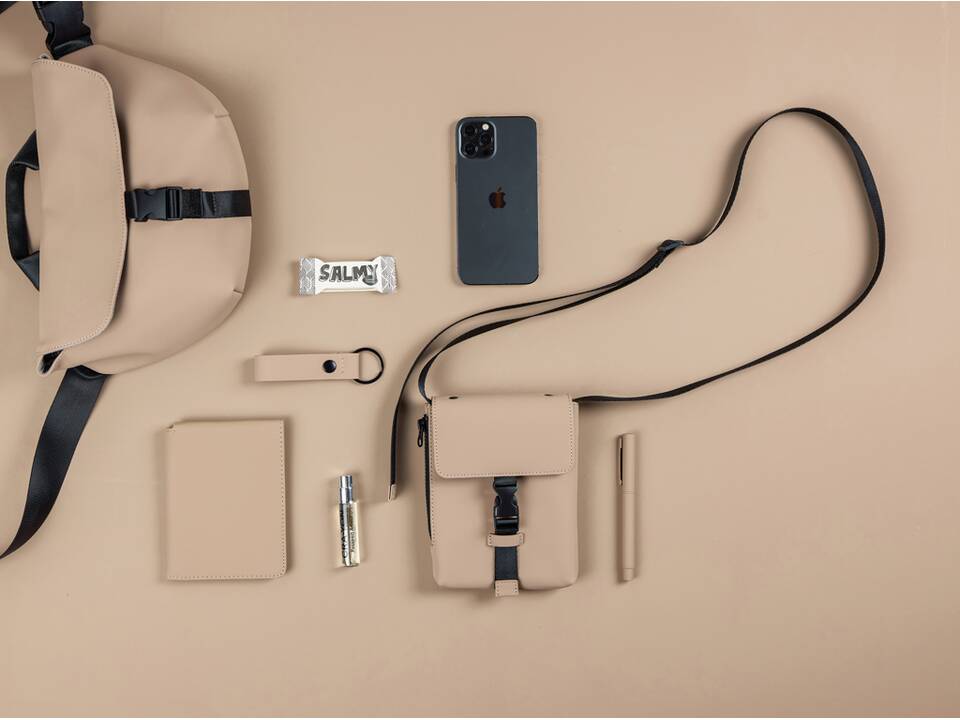 VINGA Baltimore RCS sling bag 22