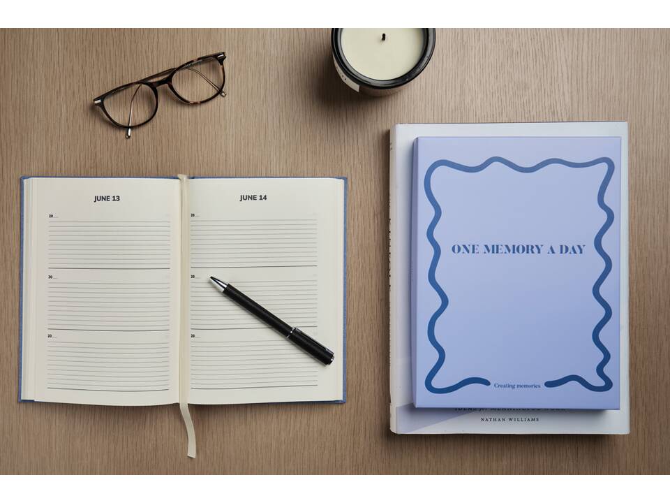 VINGA One memory a day GRS recycled paper journal