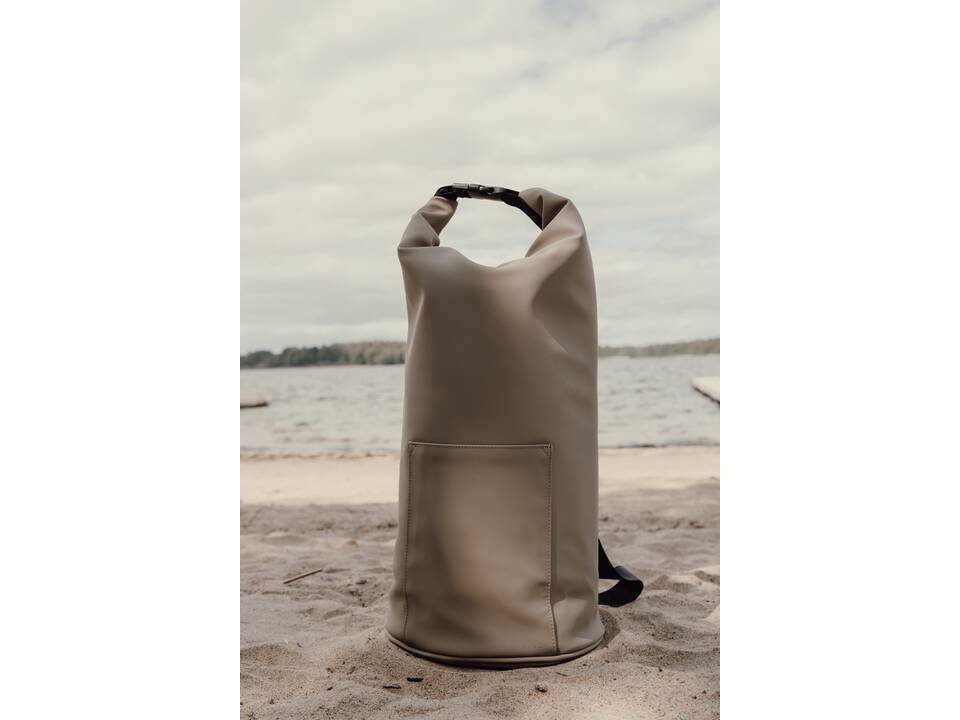 VINGA Baltimore RCS Roll-top cooler bag 23