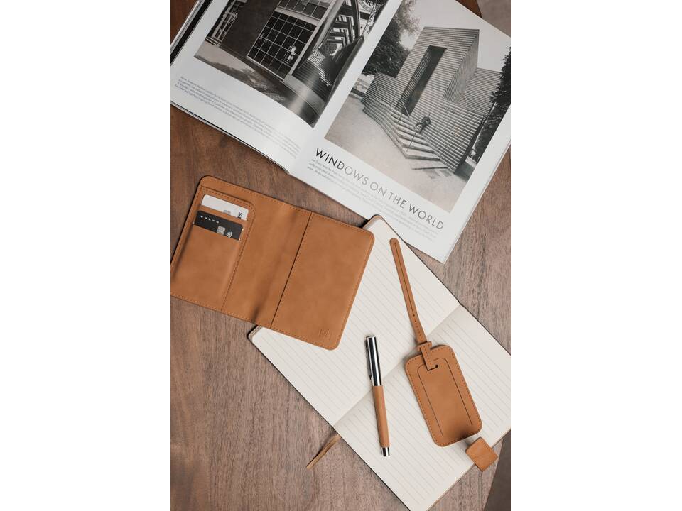 VINGA Bosler RCS RFID passport cover 5