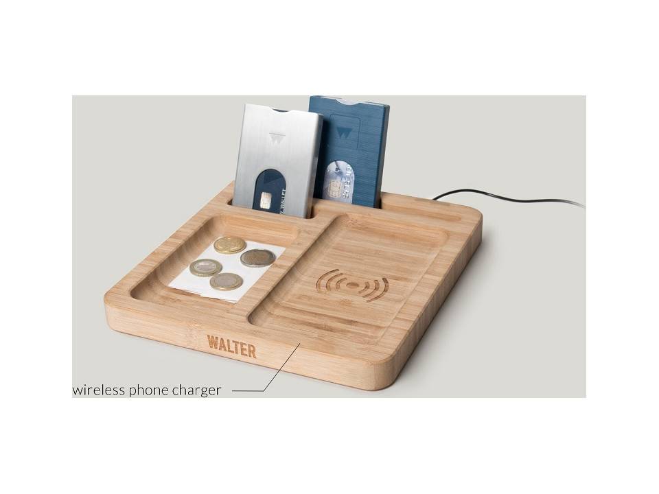 Walter Bamboo Dock wireless charger 1