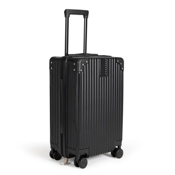cabin-suitcase-with-swivel-wheels (1)