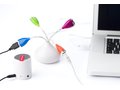 USB hub with four colourful ports 2