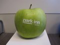 logo apples 28