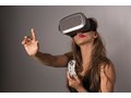 Vogue VR glasses 8