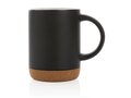 Ceramic mug with cork base 2