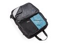 Swiss Peak RFID duffle with suitcase opening 4