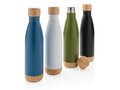 Vacuum stainless steel bottle with bamboo lid and bottom