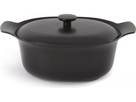 Oval covered casserole cast iron